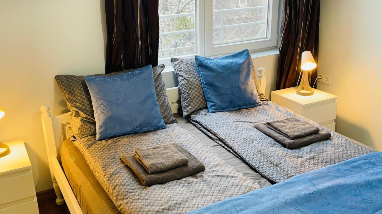 شقة Cozy Spot By The Lions' Bridge صوفيا المظهر الخارجي الصورة